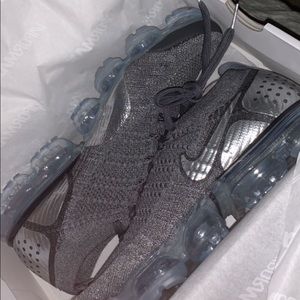 Vapormax size 12